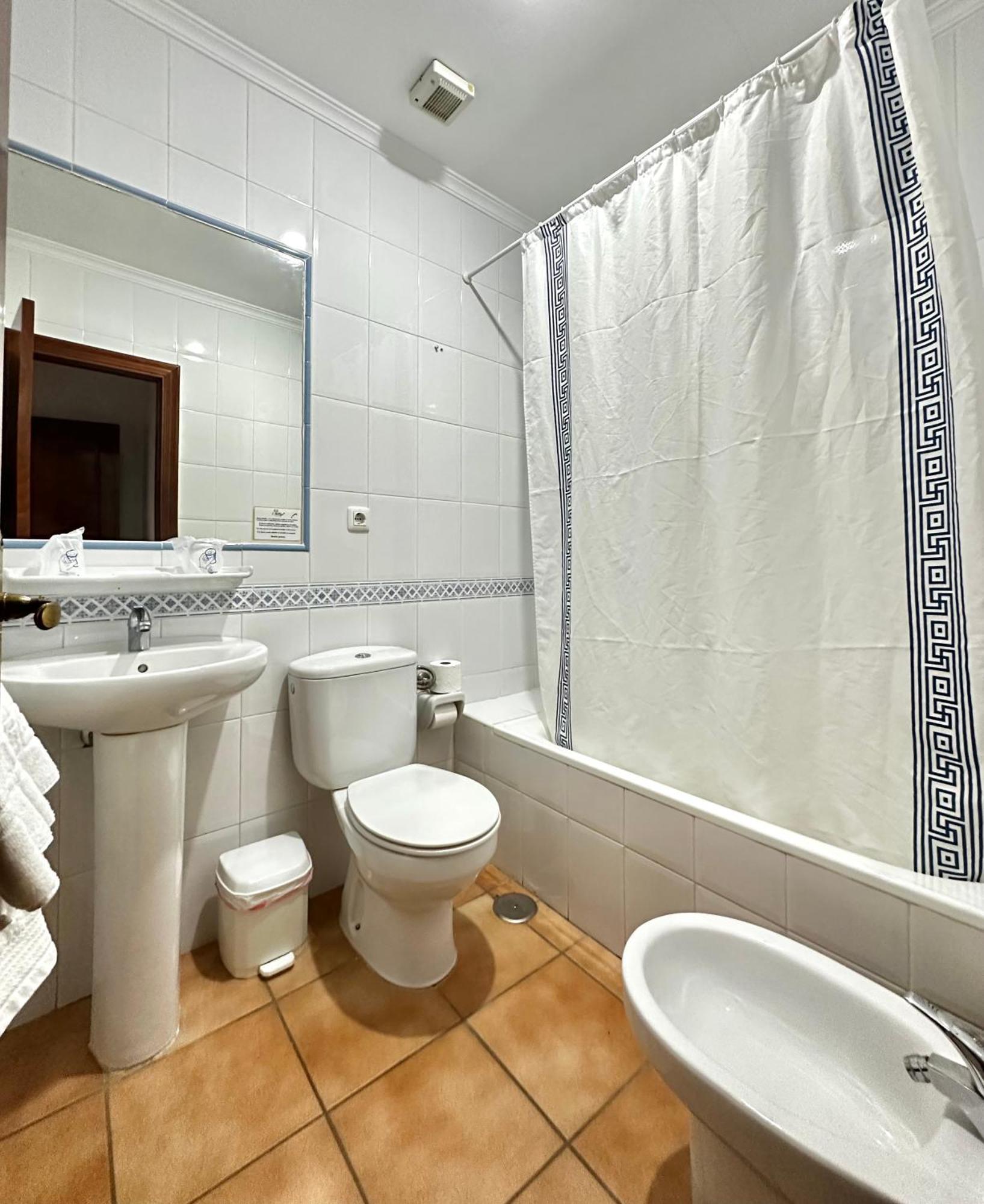 Hostal Mellizo Lebrija Zewnętrze zdjęcie